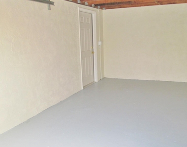3261 Beach View Way - Photo Thumbnail 23