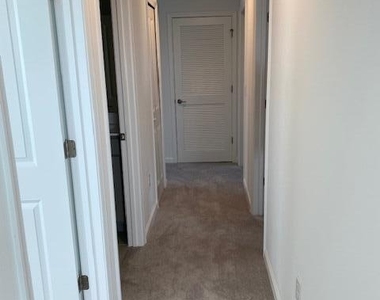 622 Papillon Street Sw - Photo Thumbnail 17