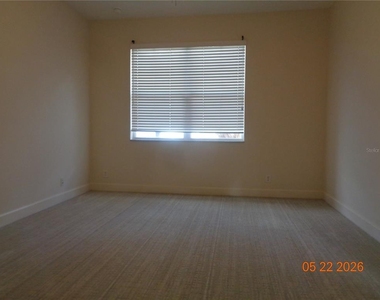 210 Woodhouse Lane - Photo Thumbnail 20