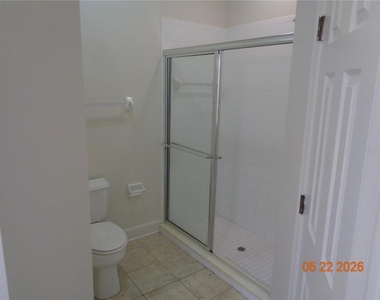 210 Woodhouse Lane - Photo Thumbnail 22