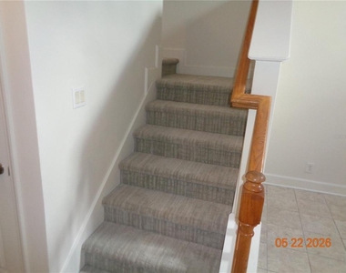 210 Woodhouse Lane - Photo Thumbnail 25