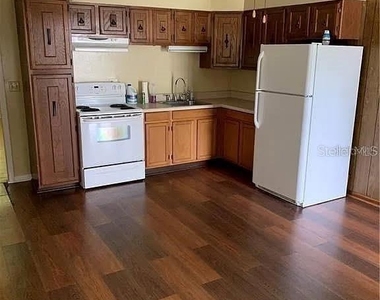 5217 17th Street - Photo Thumbnail 1