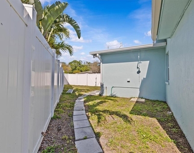 310 Westwinds Drive - Photo Thumbnail 30