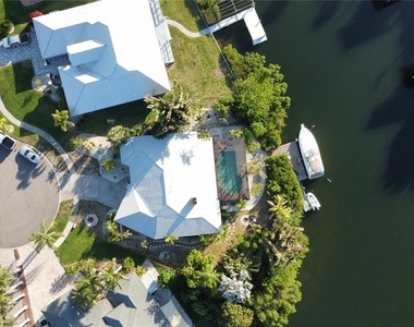 6612 Blackfin Way - Photo Thumbnail 17
