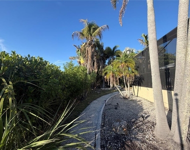 6612 Blackfin Way - Photo Thumbnail 42