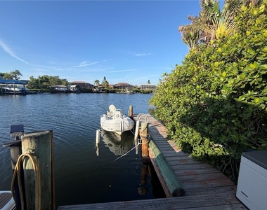 6612 Blackfin Way - Photo Thumbnail 40