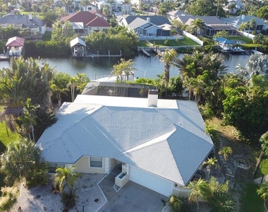 6612 Blackfin Way - Photo Thumbnail 2