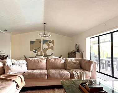 6612 Blackfin Way - Photo Thumbnail 74