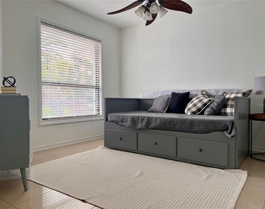 6612 Blackfin Way - Photo Thumbnail 87