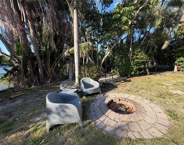 6612 Blackfin Way - Photo Thumbnail 37