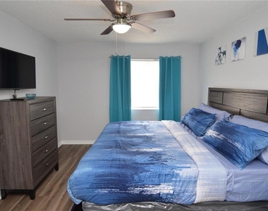 10265 Gandy Boulevard N - Photo Thumbnail 21