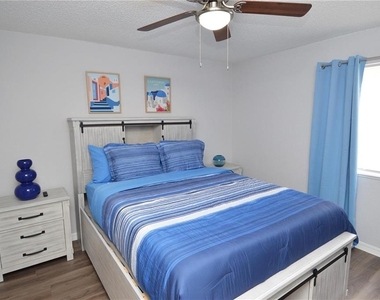 10265 Gandy Boulevard N - Photo Thumbnail 33