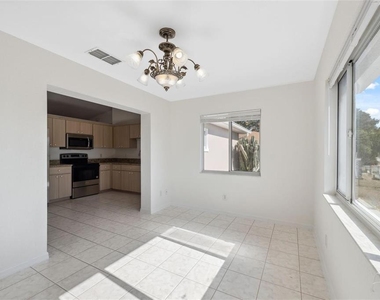 9853 Sw 59th Circle - Photo Thumbnail 5
