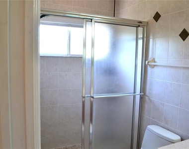 11235 Kapok Grand Circle - Photo Thumbnail 12