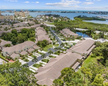 11235 Kapok Grand Circle - Photo Thumbnail 1