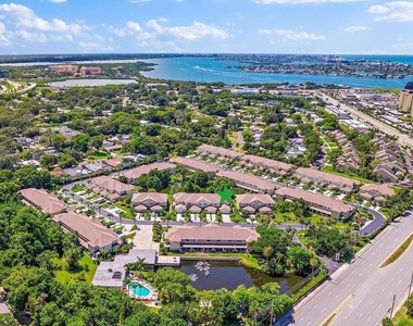 11235 Kapok Grand Circle - Photo Thumbnail 33