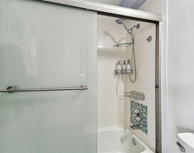 255 Dolphin Point - Photo Thumbnail 19