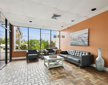 255 Dolphin Point - Photo Thumbnail 23