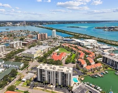 255 Dolphin Point - Photo Thumbnail 33