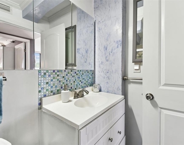 255 Dolphin Point - Photo Thumbnail 20