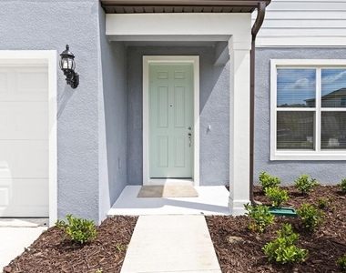 11234 Sycamore Glen Loop - Photo Thumbnail 3