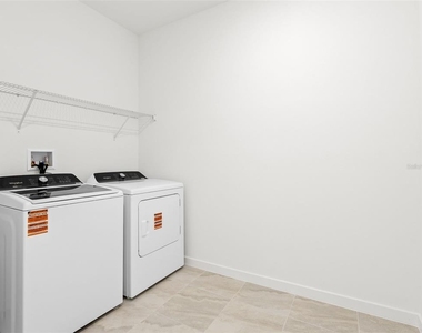 11234 Sycamore Glen Loop - Photo Thumbnail 36