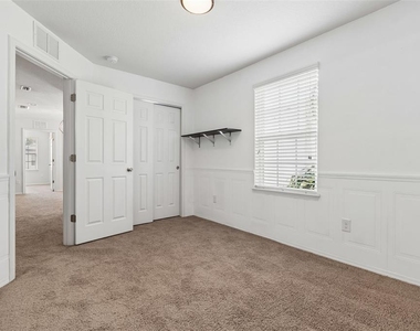 4768 White Sanderling Court - Photo Thumbnail 25