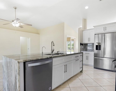 6447 Clair Shore Drive - Photo Thumbnail 17