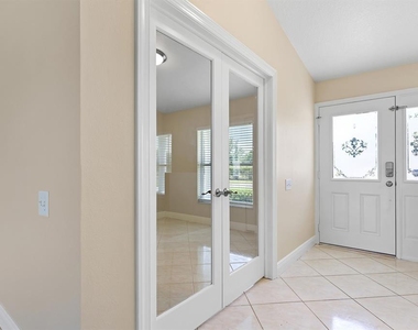 6447 Clair Shore Drive - Photo Thumbnail 7