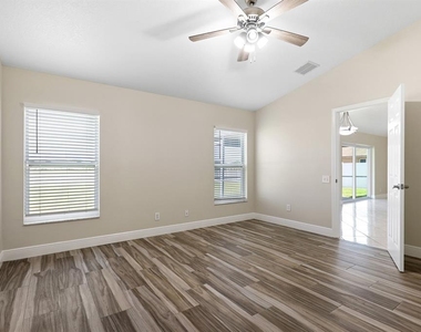 6447 Clair Shore Drive - Photo Thumbnail 23