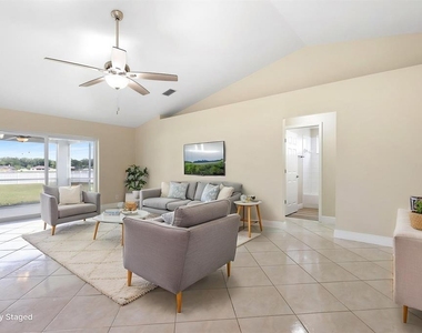6447 Clair Shore Drive - Photo Thumbnail 10