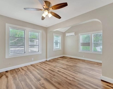 828 22nd Avenue N - Photo Thumbnail 7