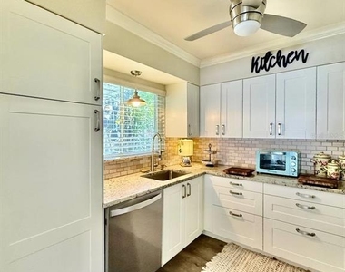 2233 Snead Avenue - Photo Thumbnail 15