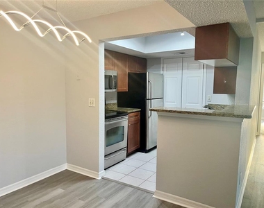 10200 Gandy Boulevard N - Photo Thumbnail 4