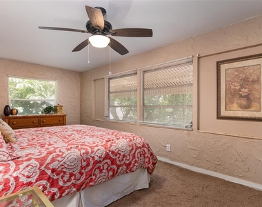 3655 N 1st (upper Unit) Avenue - Photo Thumbnail 15