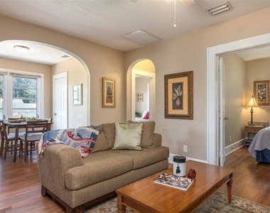 3655 N 1st (upper Unit) Avenue - Photo Thumbnail 1