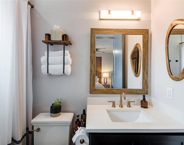 33 29th Street N - Photo Thumbnail 26
