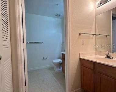 2290 San Vital Drive - Photo Thumbnail 31