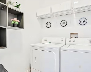 818 Terrace Ridge Circle - Photo Thumbnail 15