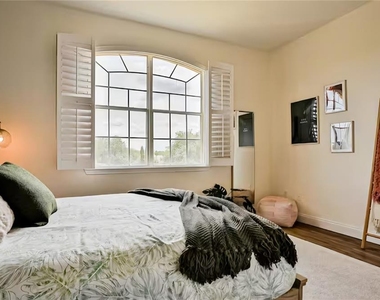 818 Terrace Ridge Circle - Photo Thumbnail 12
