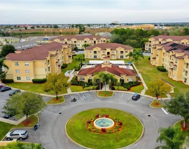818 Terrace Ridge Circle - Photo Thumbnail 2