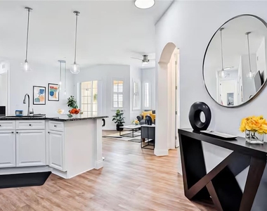 818 Terrace Ridge Circle - Photo Thumbnail 19