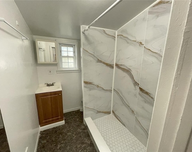 1022 Oregon Avenue - Photo Thumbnail 12