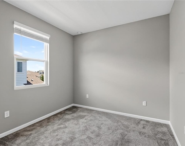 1465 Axel Graeson Avenue - Photo Thumbnail 11