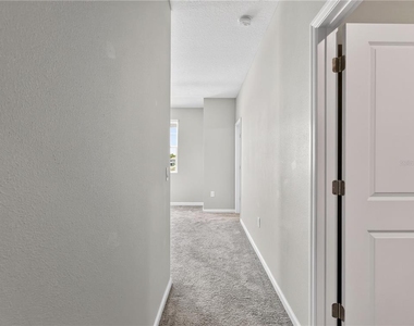 1465 Axel Graeson Avenue - Photo Thumbnail 28