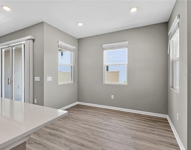 1465 Axel Graeson Avenue - Photo Thumbnail 29