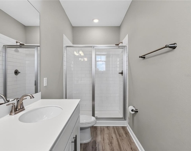 1465 Axel Graeson Avenue - Photo Thumbnail 19