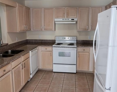 9013 Sw 91st Circle - Photo Thumbnail 6
