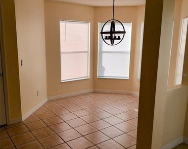 9013 Sw 91st Circle - Photo Thumbnail 3