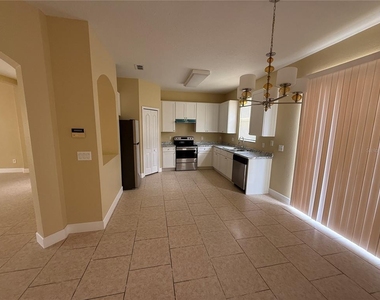 933 Whispering Cypress Lane - Photo Thumbnail 2